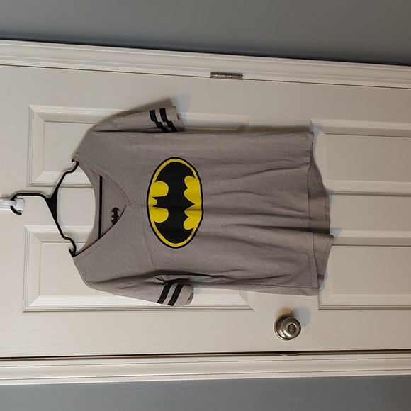 Women's Batman Tee - Picture 1 of 5